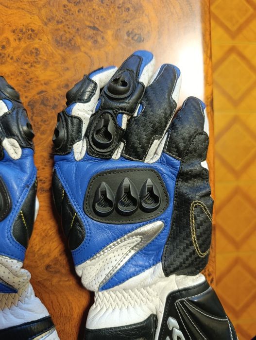 Мотоциклетные перчатки SPIDI V-RACE Black M из натуральной кожи