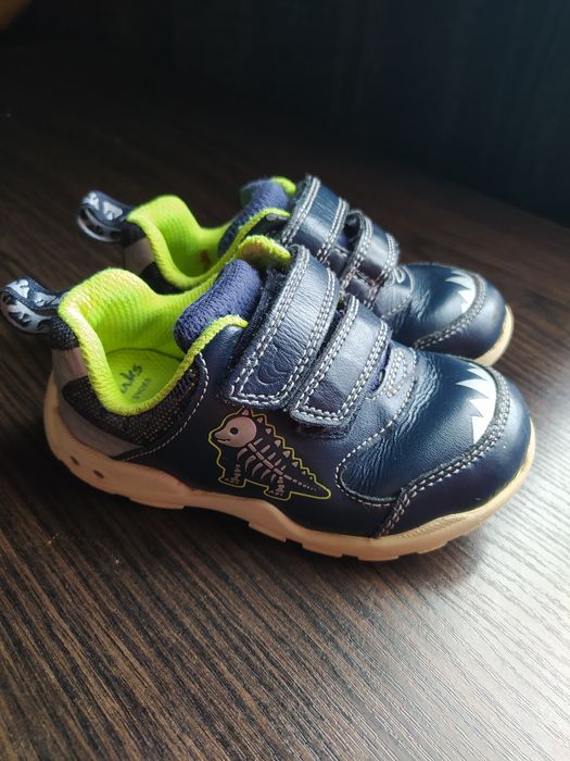 Кроссовки clarks 22
