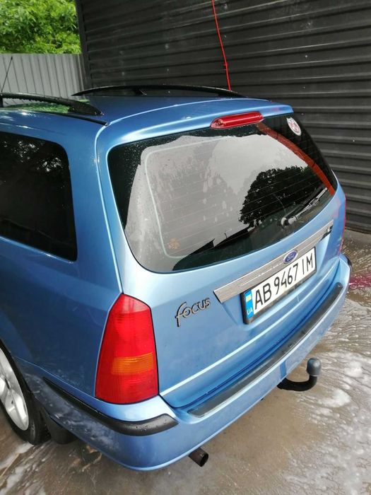 Автомобіль Ford focus