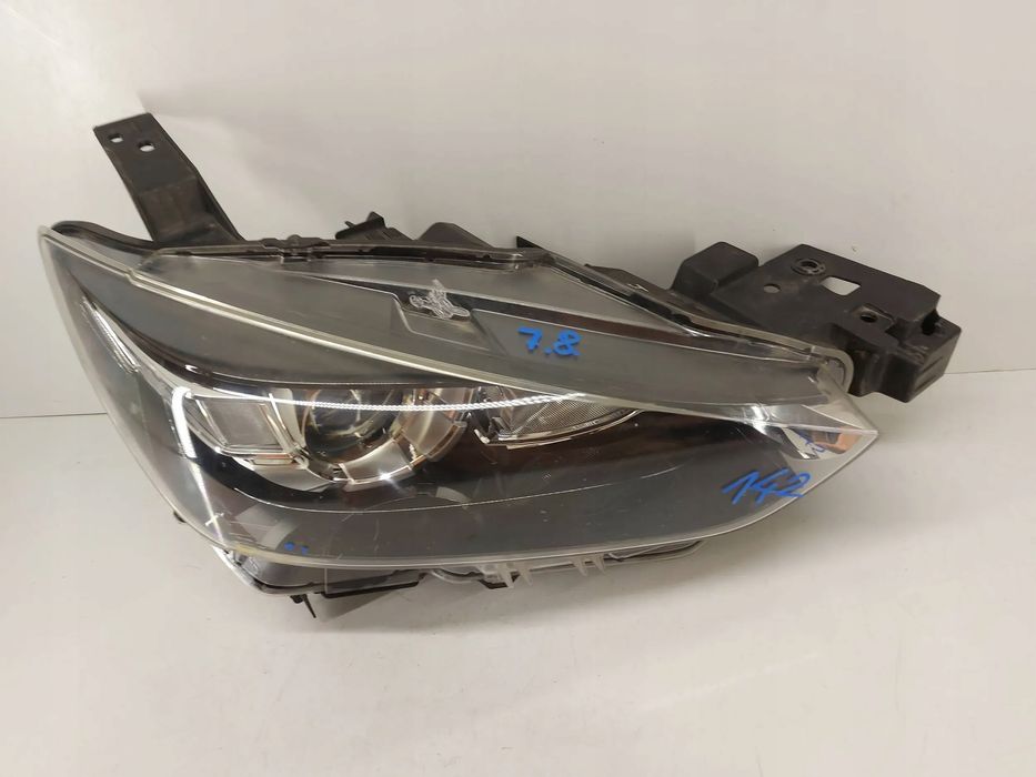 mazda cx-3 15- prawa lampa przednia przód reflektor