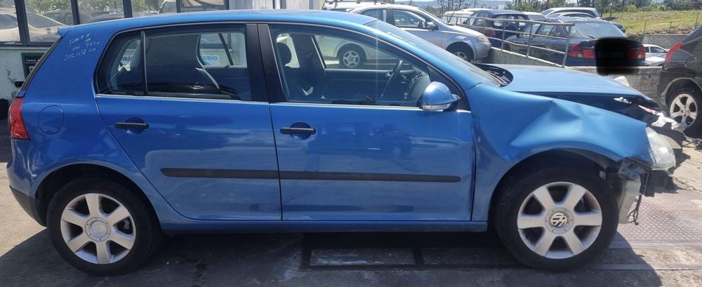 Vw Golf V (1K1)  1.4 Fsi Disponível Para Peças | 2003 - 2006
