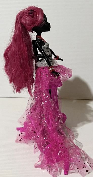 Monster High Catty Noir Кеті Нуар