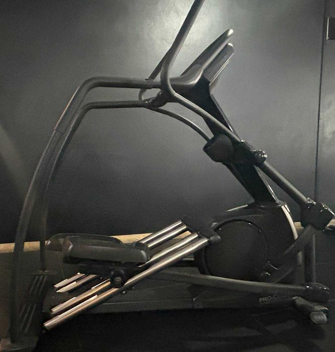 Elíptica Climber FFiTTech Climber