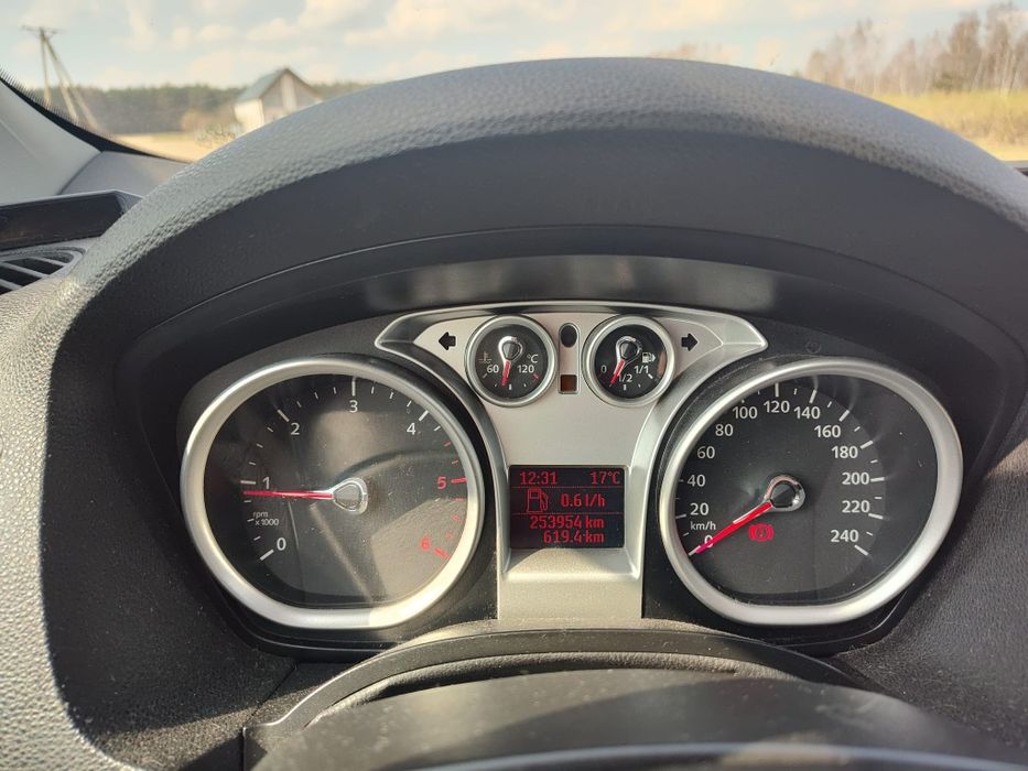 Ford Kuga 2.0 TDCi  2009 rok