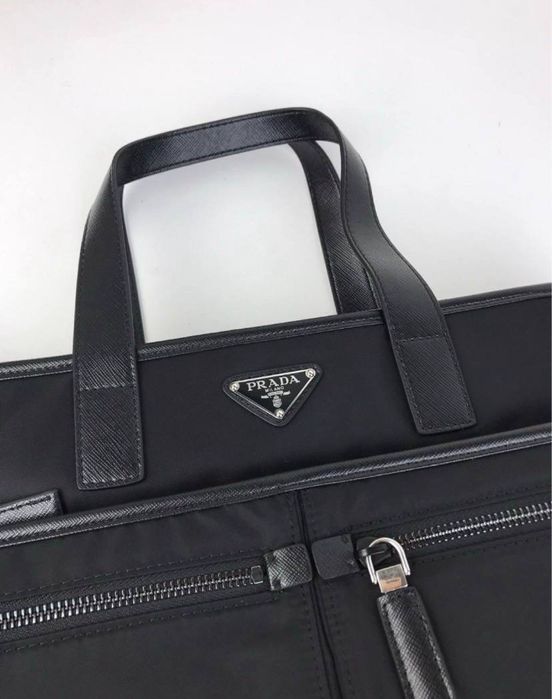 Сумка Prada 2VG860 Re-Nylon and Saffiano bag чоловіча чорна мужская