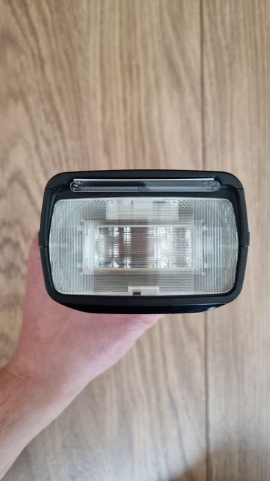 Lampa błyskowa Sony HVL-F60M