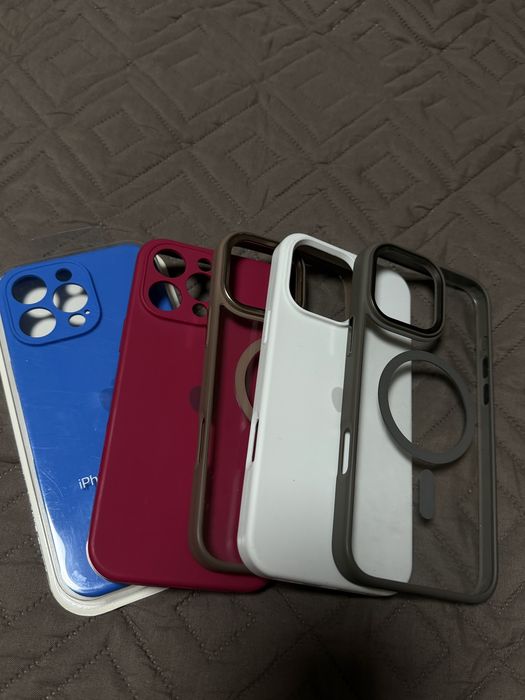 Чохли на Iphone 16 Pro Max