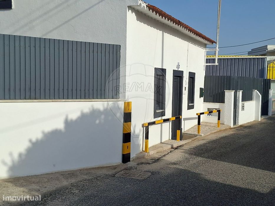Moradia T2 para arrendamento