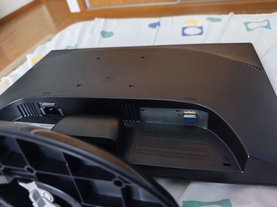 monitor LG Flatron W1943SS 17 polegadas
