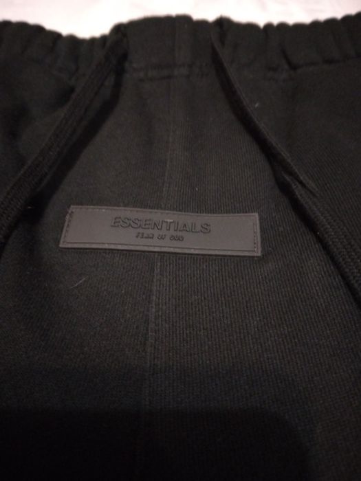 ESSENTIAL fog шорти оригинальні