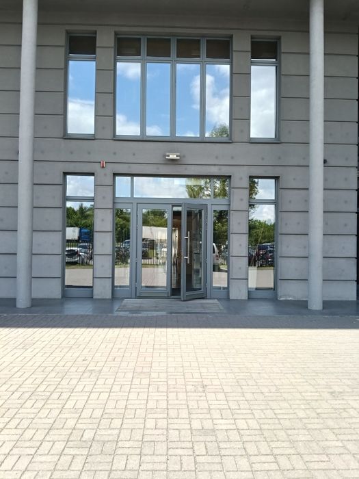Здам в оренду офісне приміщення 80 кВ м