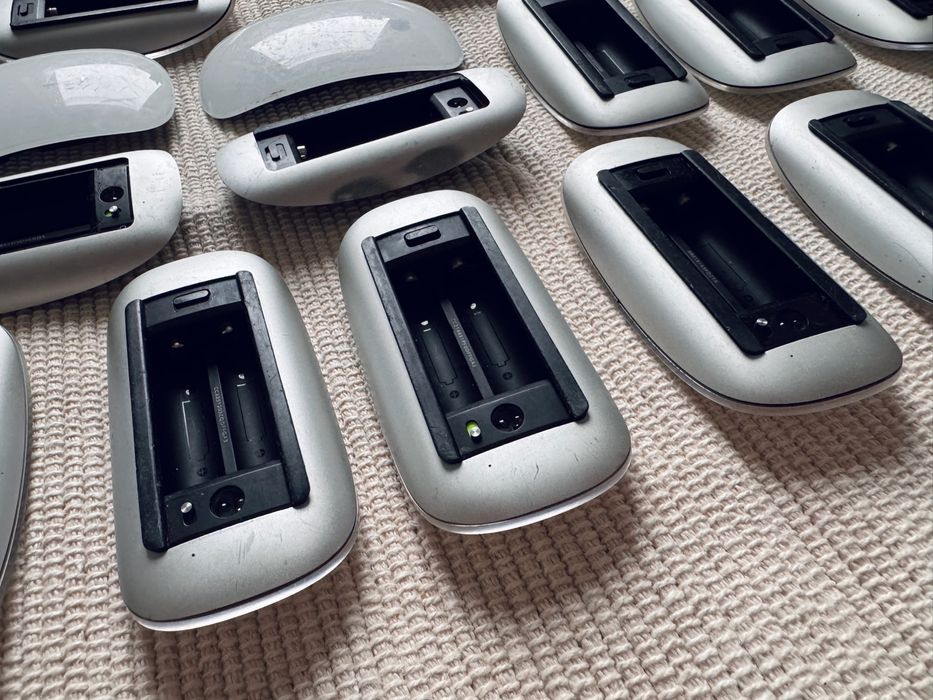 Apple Magic Mouse - myszki na części