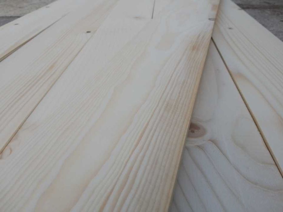 1,1 m Deska heblowana świerkowa