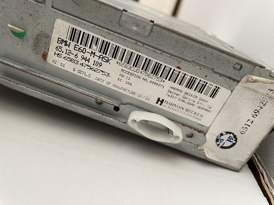 Bmw E60 E61 Mask radio
