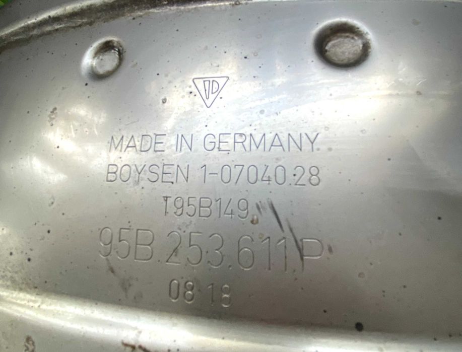 Tłumik aktywny  LEWY Porsche Macan 95B LIFT GTS 95B253611P