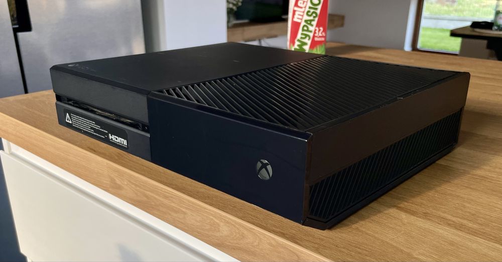 Konsola xbox one fat bdb stan po spa i czyszczeniu