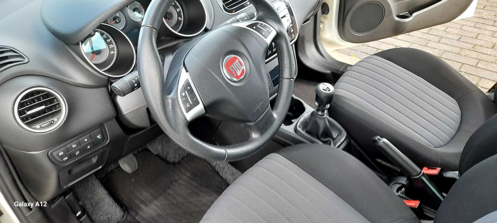 Fiat punto 1.2 201864661815755393125
