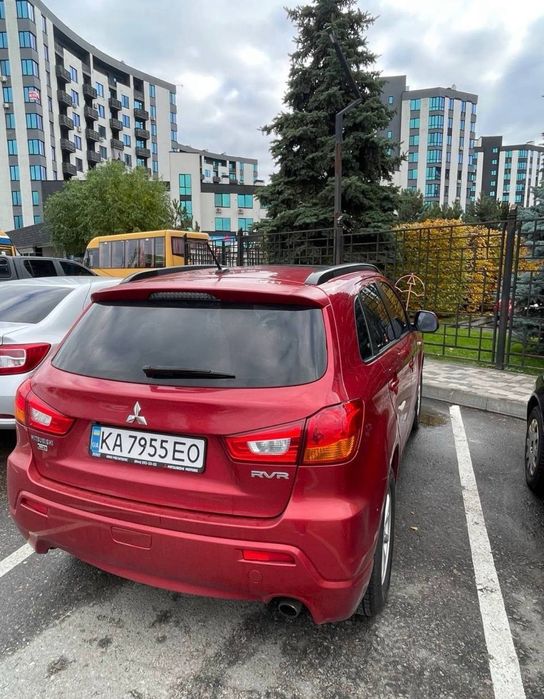 Mitsubishi RVR 2011 рік