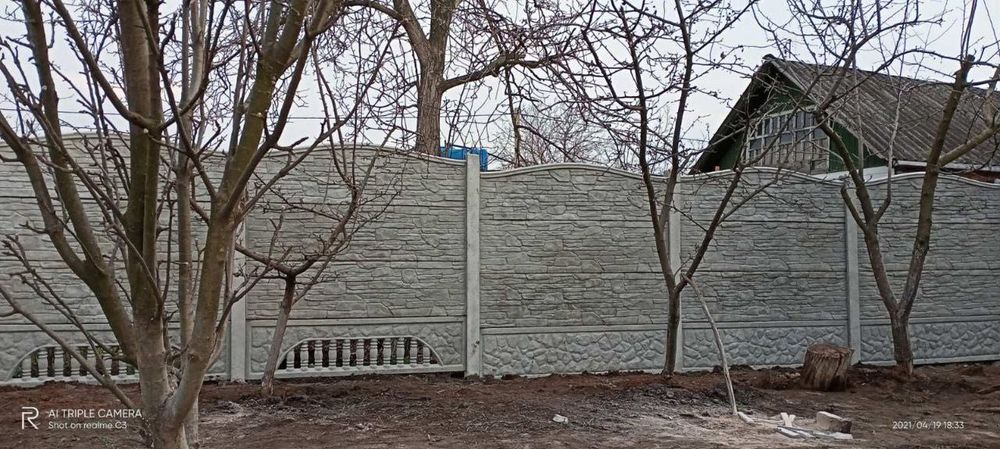 АКЦИЯ‼️Еврозаборы секционные бетонные / Сетка Рабица, Столбы под сетку