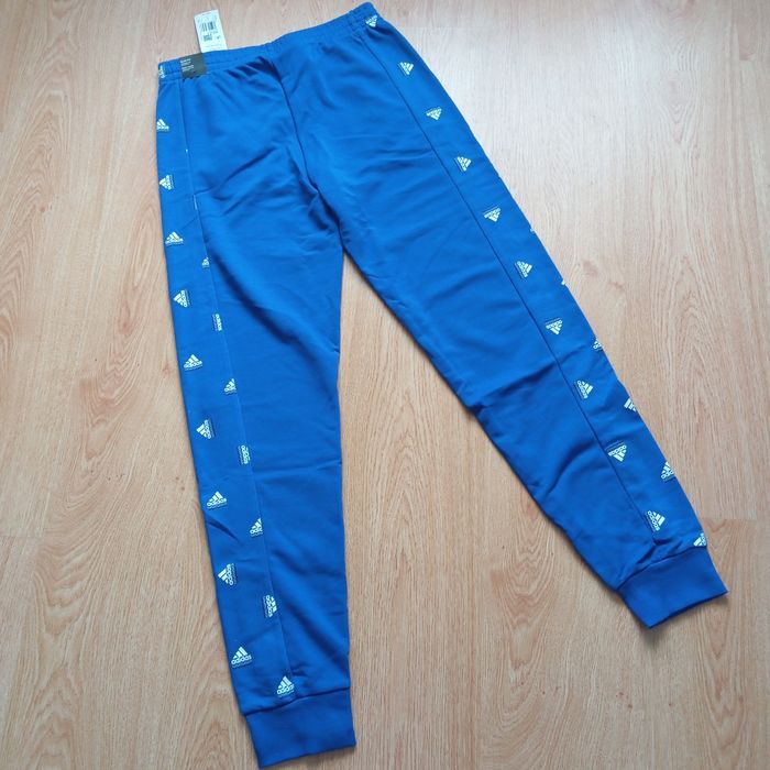Штани Adidas ,нові з біркою