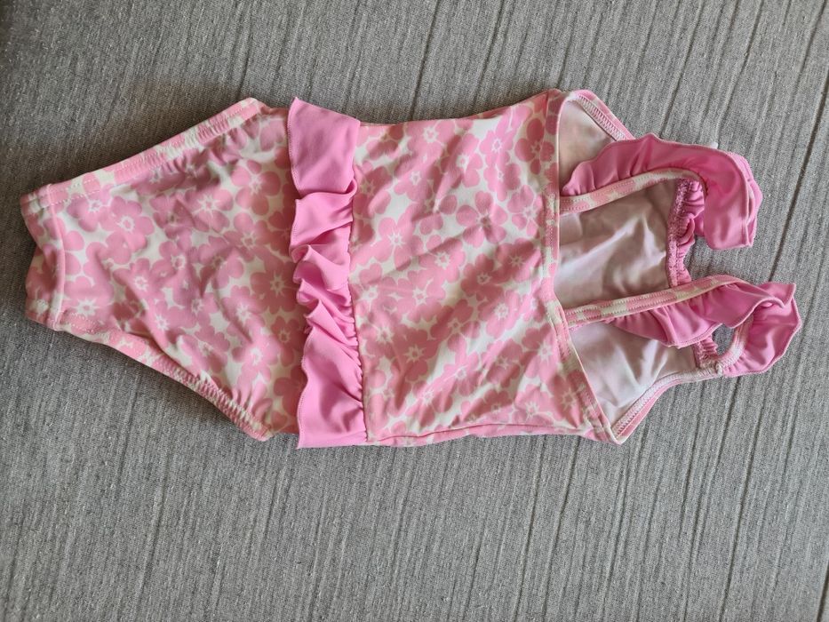 Stroj kąpielowy 9-12m next nowy