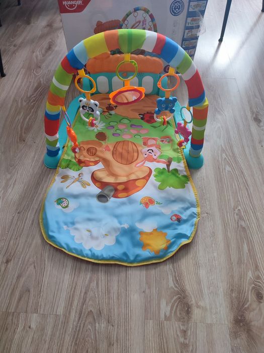 Mata edukacyjna z pianinkiem dla dzieci dziecka