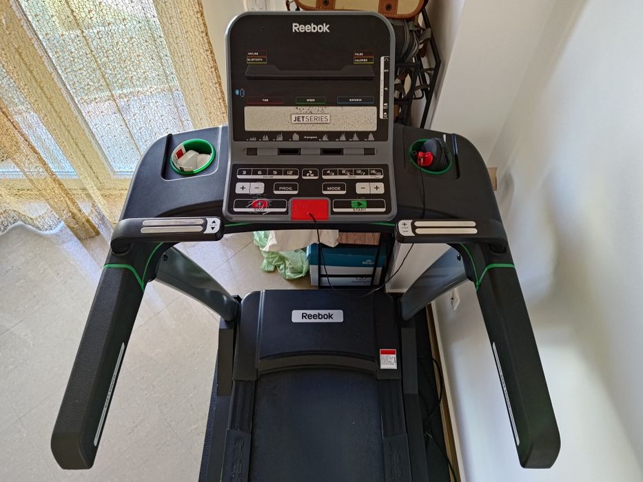 Vendo passadeira Reebok jet 200