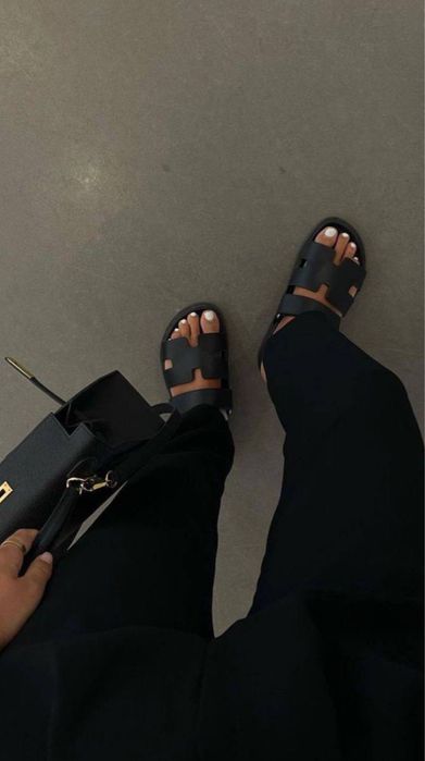 Шлепки hermes chypre 39 размера черные