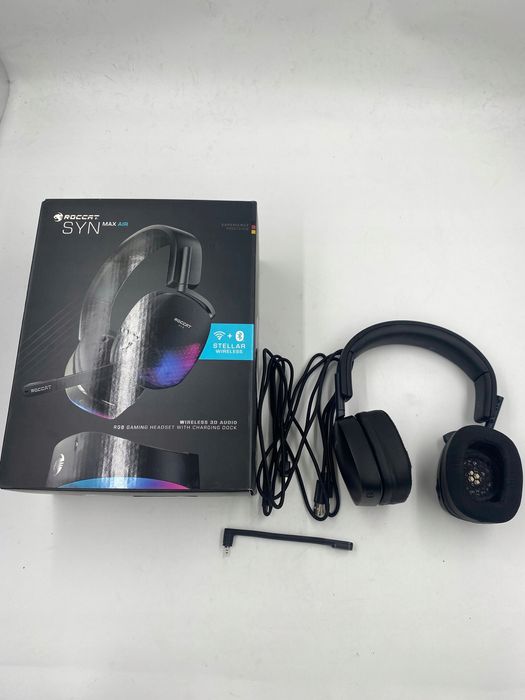 słuchawki bezprzewodowe nauszne roccat syn max air ze stacją dokującą