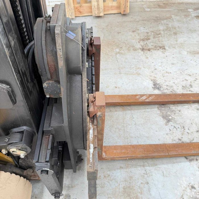 Garfos rotativo de empilhador de 1800kg