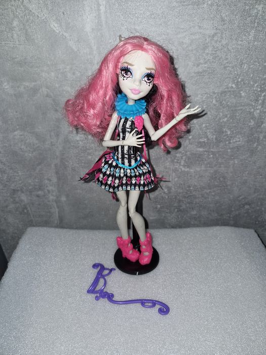 Монстер Хай Рошель Гойл Циркова