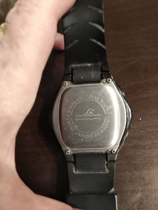Zegarek stainless steel back