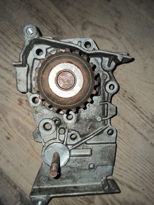 Помпа renault megane 2