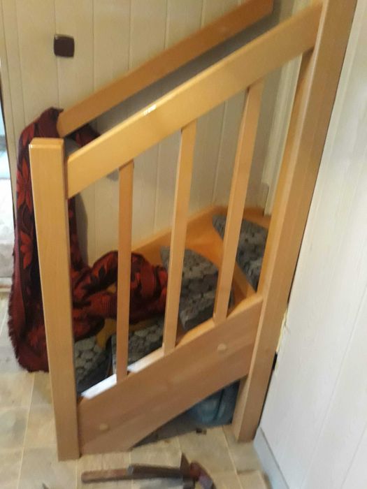 Schody 3 stopnie, próg, poręcz, wys. ok 60cm.