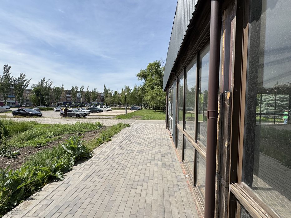 Оренда торгівельного приміщення 40 м.кв, під маназин, послуги, кафе.