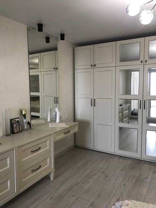 Продам 3 комнатную квартиру  Чугуев