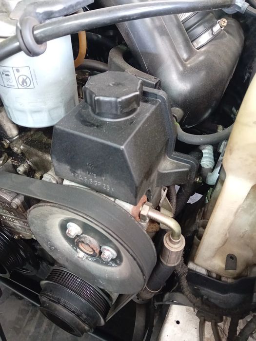Bomba de direção MERCEDES-BENZ Classe C (W202)
