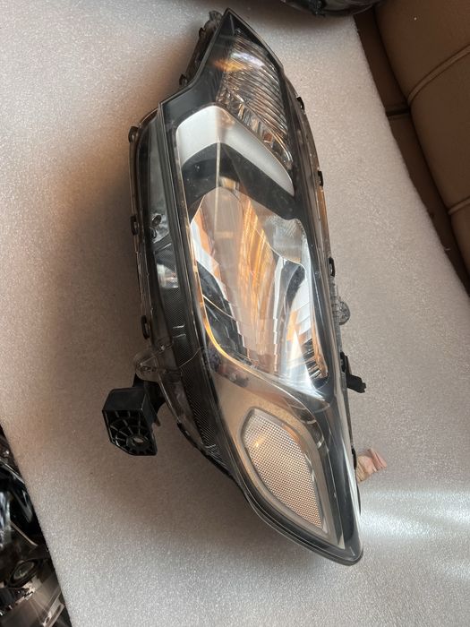 Honda Jazz IV lift reflektor lampa