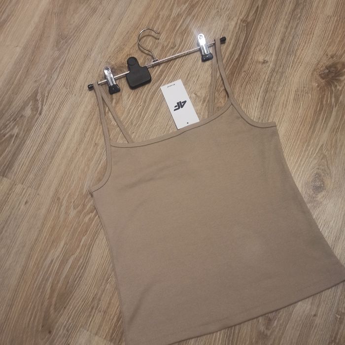 bluzka/top 4f. nowa m l