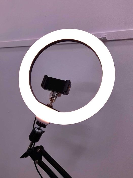 Ring Light com Suporte para Mesa e Telemóvel - NOVA