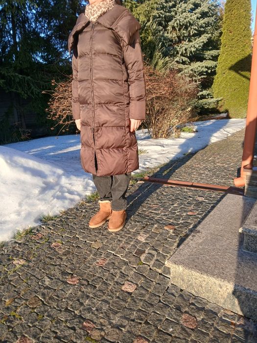 Пуховик Кельвін Кляйн жіночий б/у.