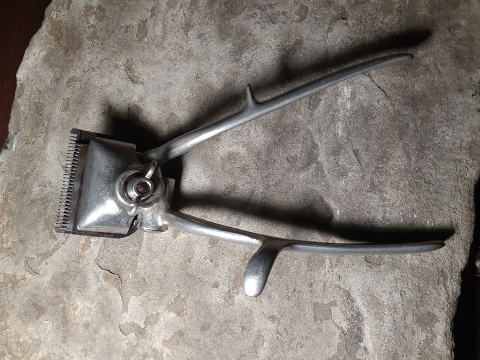 Машинка для стрижки, франція,в дуже хорошому стані