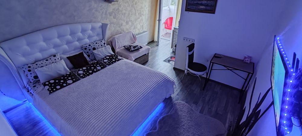 Свободна посуточно почасово  Крыжановка пос. Котовского