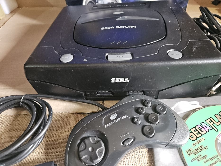 Consola sega saturn