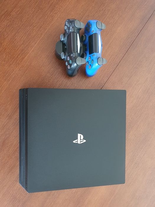 Play Station 4 PRO