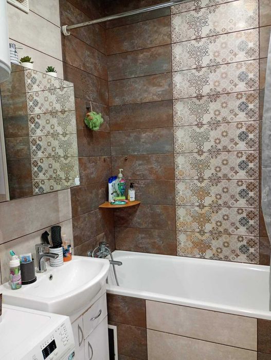 продам двокімнатну квартиру пр. Соборний (район вул. Кріпосна)