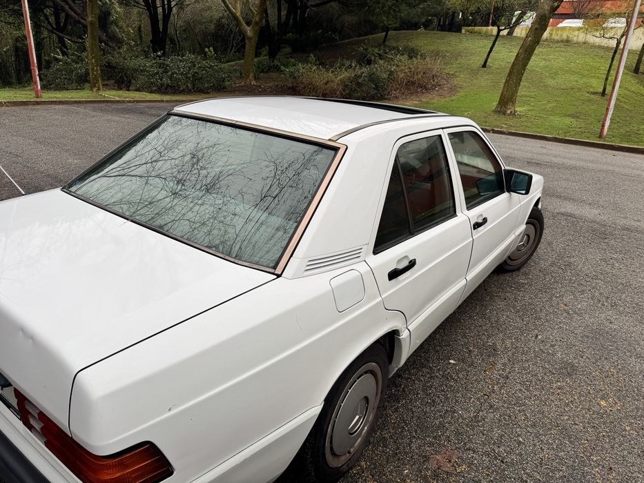 Mercedes 190D muito bom estado