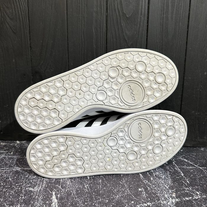 Шкіряні кросівки Adidas 41.5/26 cm