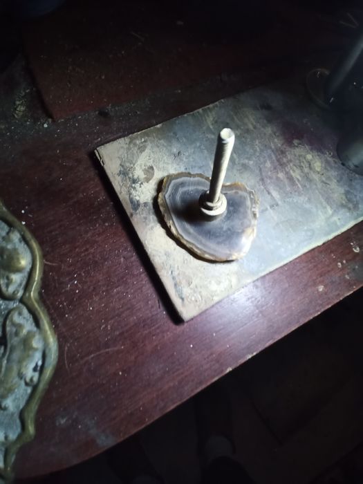 Фурнітура з нержавійки для дому