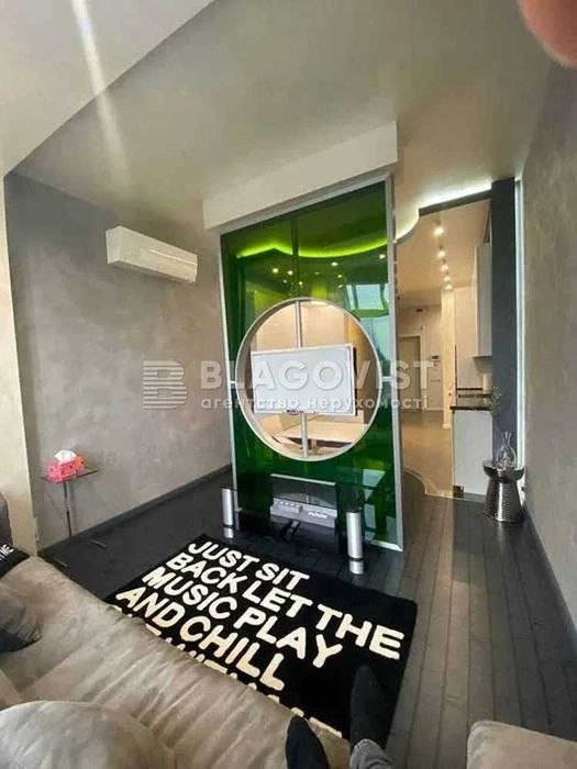 Голден Парк 3 кімнатна Зручний поверх